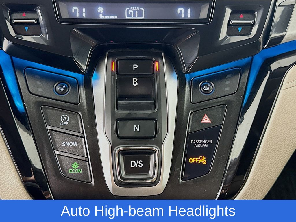 Used Car 2021 Honda Odyssey  Touring For Sale Under $30,000 In Austin, Texas