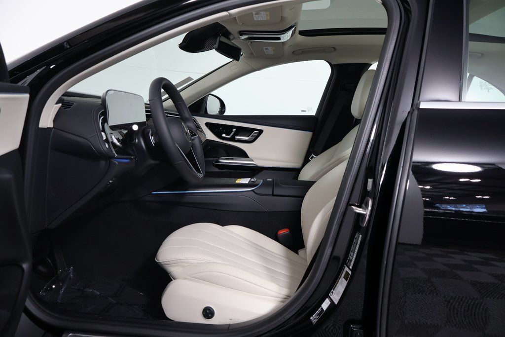 Thumbnail: 2026 Mercedes-Benz E-Class - 5
