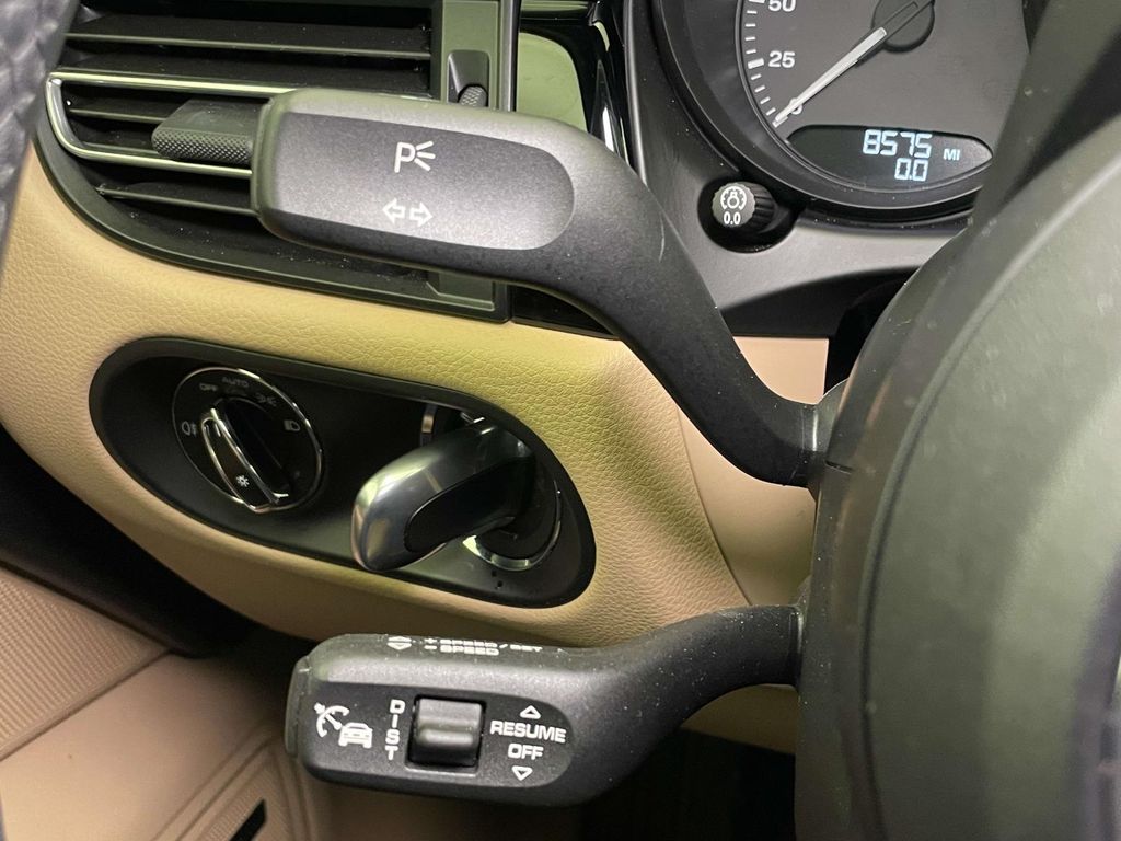 2025 Porsche Macan  White at Audi Porsche Sewickley