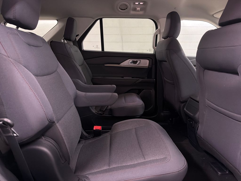 New 2026 Gray Ford Active image 29