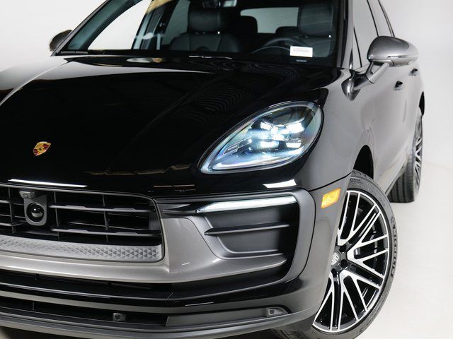 New 2026 Black Porsche T image 31