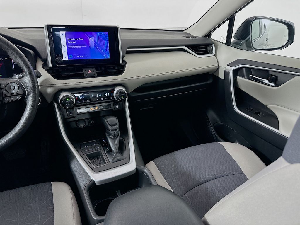 Thumbnail: 2024 Toyota RAV4 - 23