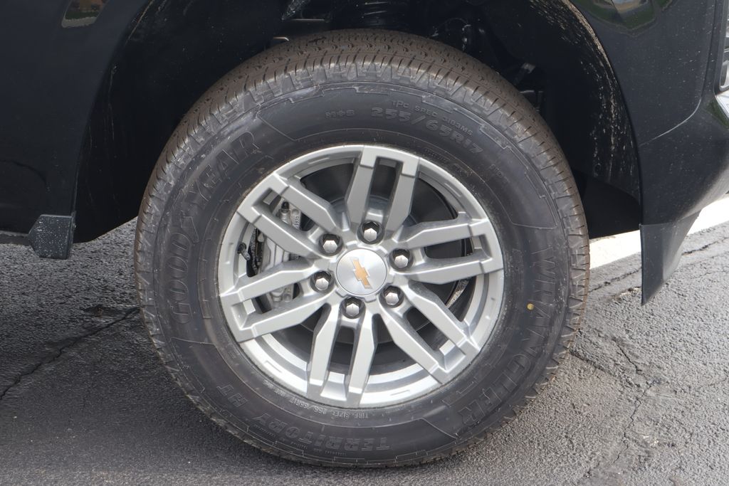 Thumbnail: 2026 Chevrolet Colorado - 11