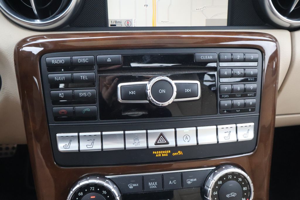 Thumbnail: 2016 Mercedes-Benz SLK - 24