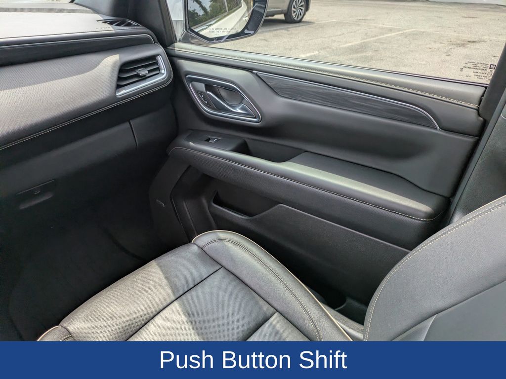 2023 GMC Yukon 4WD SLT