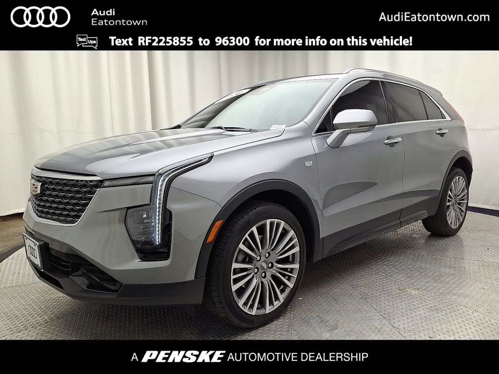 2024 Cadillac XT4 Premium Luxury Hero Image