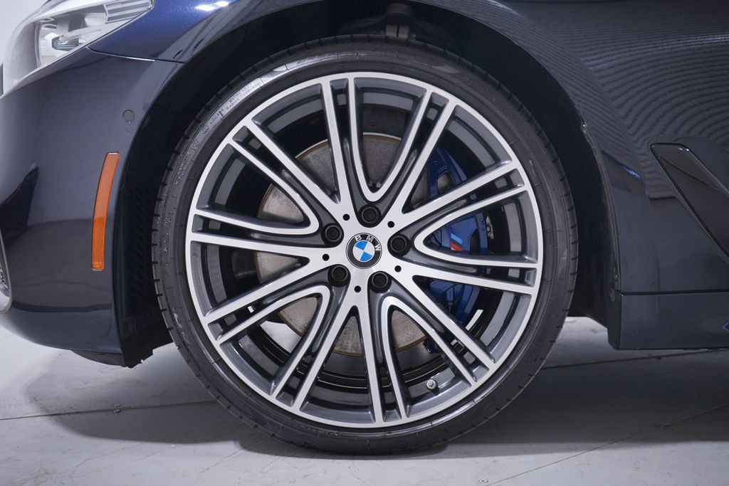 2019 BMW 5 Series 540i 2