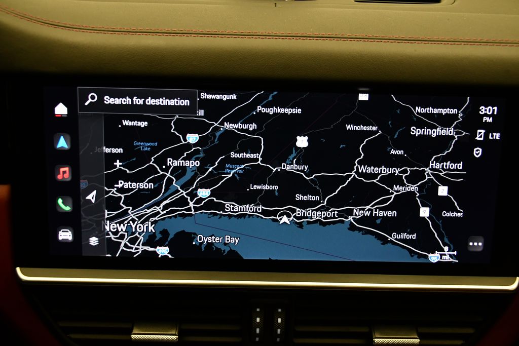 Thumbnail: 2023 Porsche Cayenne - 32