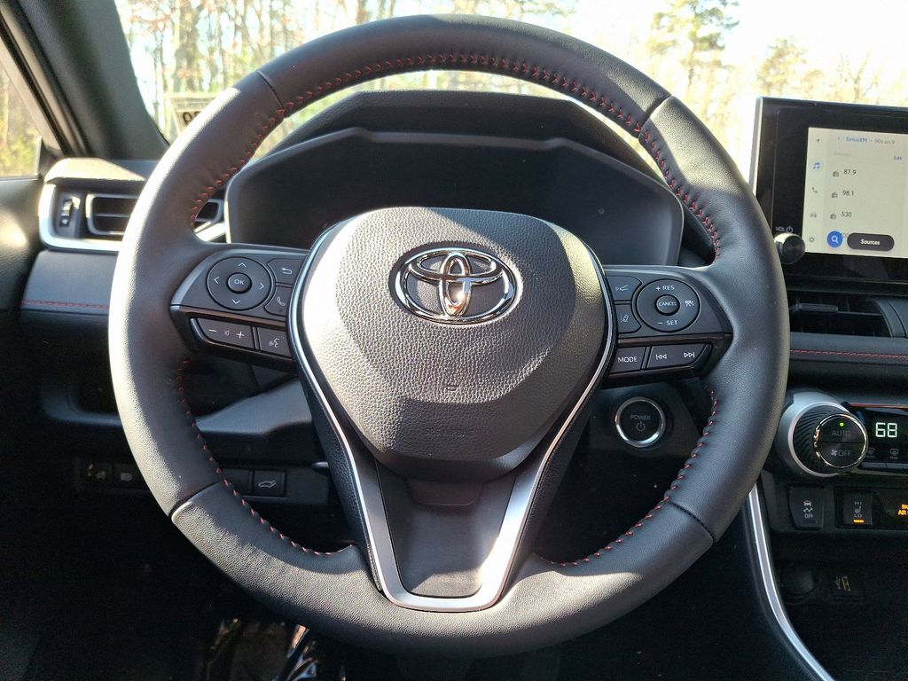 2024 Toyota RAV4 Prime SE 19