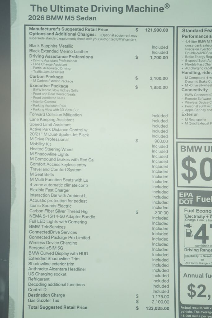 Thumbnail: 2026 BMW M5 - 10