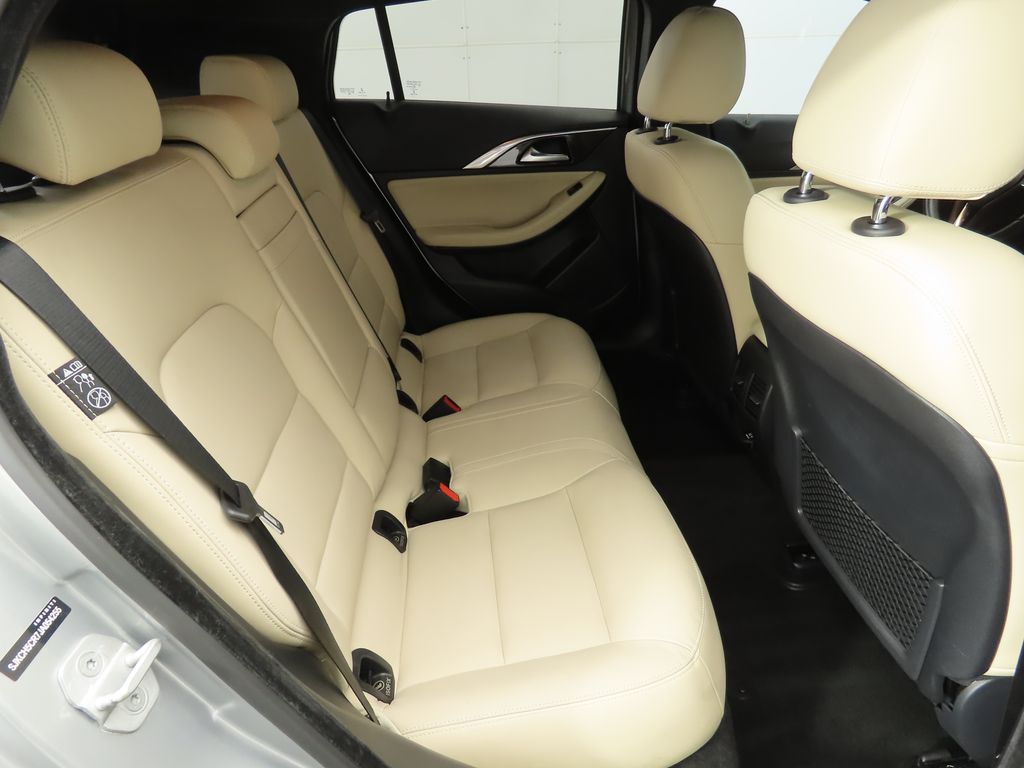 Thumbnail: 2018 INFINITI QX30 - 22