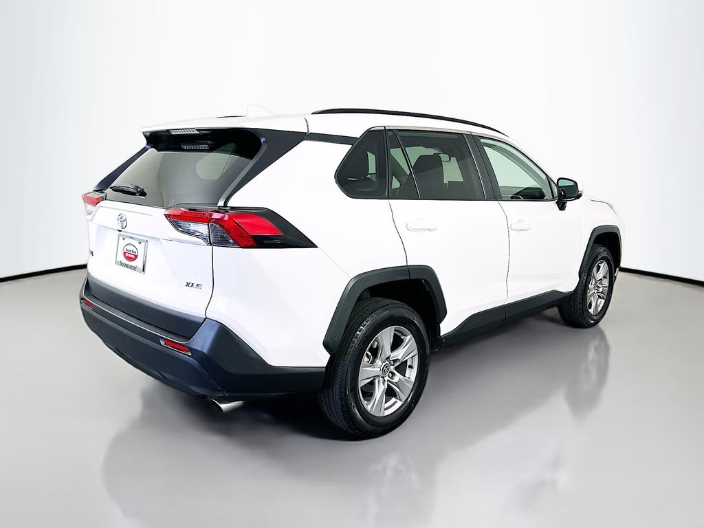 Thumbnail: 2025 Toyota RAV4 - 5