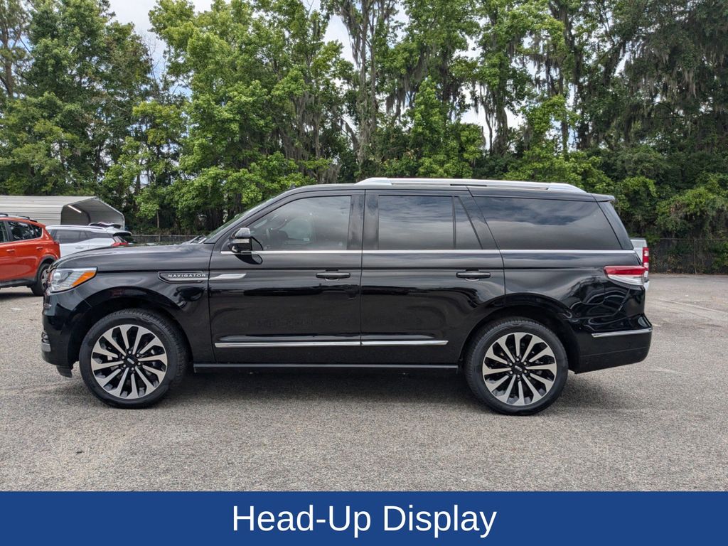 2022 Lincoln Navigator Reserve