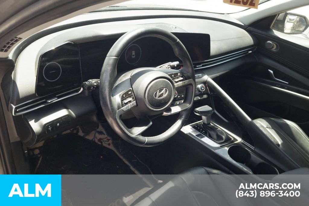 Used 2024 Silver Hyundai Limited image 5