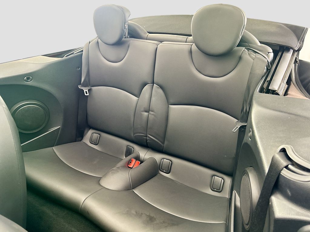 Thumbnail: 2013 MINI Cooper - 17