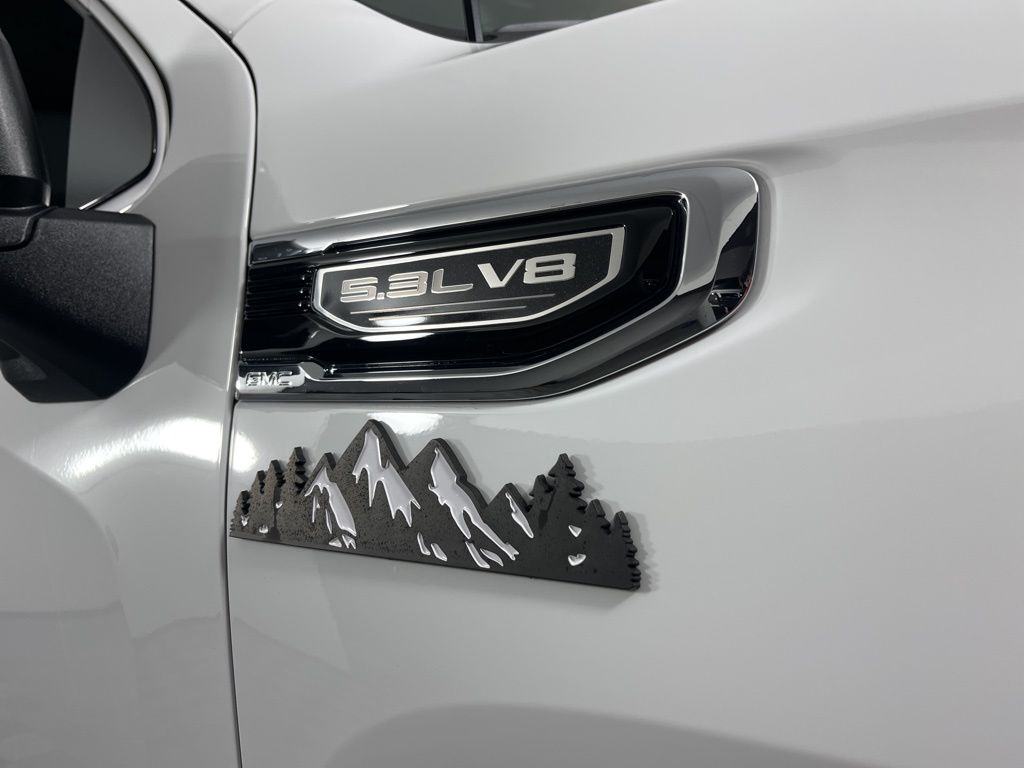 Thumbnail: 2025 GMC Sierra 1500 - 13