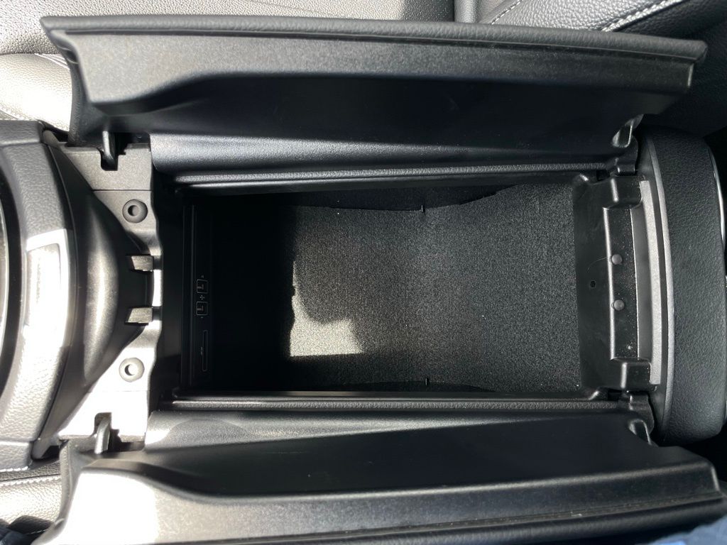 2019 Mercedes-Benz E-Class E 300 19