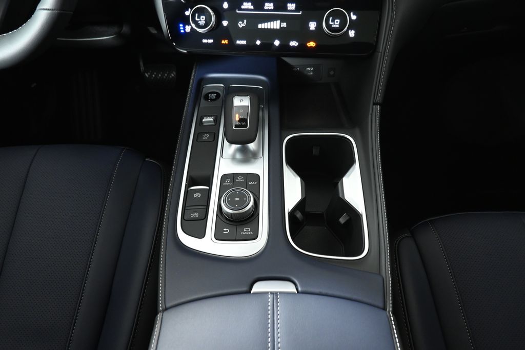 Thumbnail: 2026 INFINITI QX60 - 19