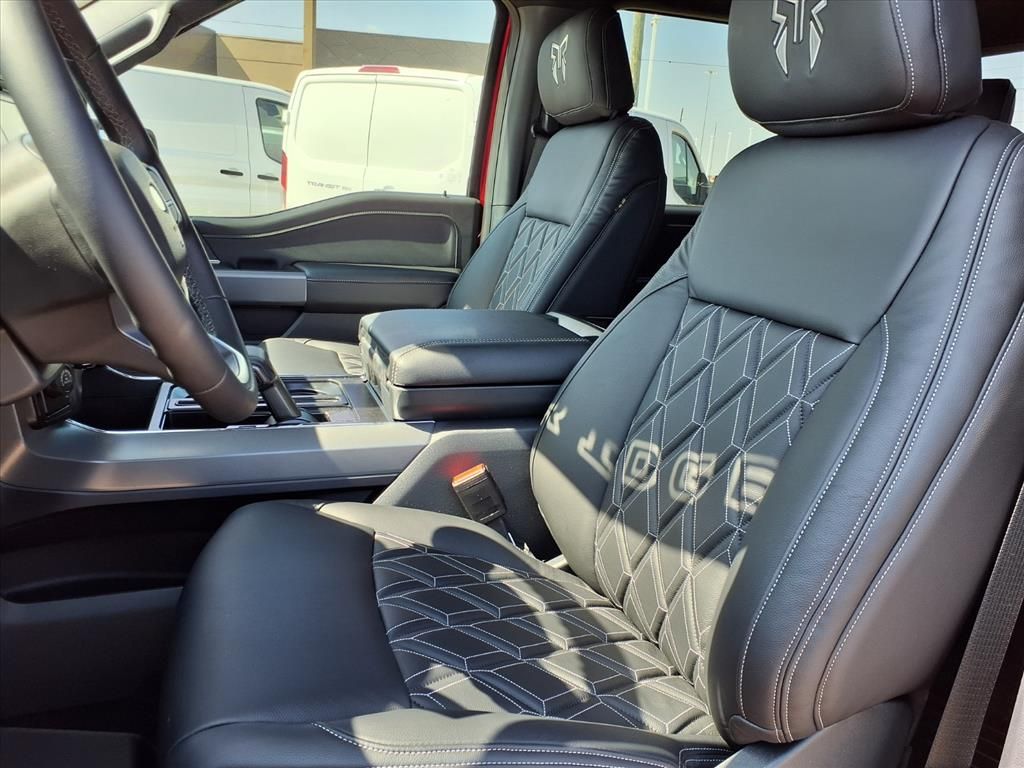 2026 Ford F-150 XLT - 8