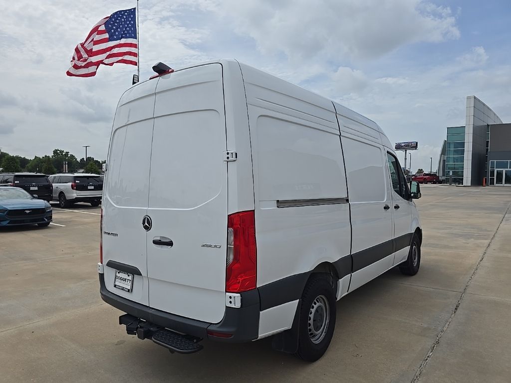 Used 2024 Mercedes-benz Sprinter 2500 Van