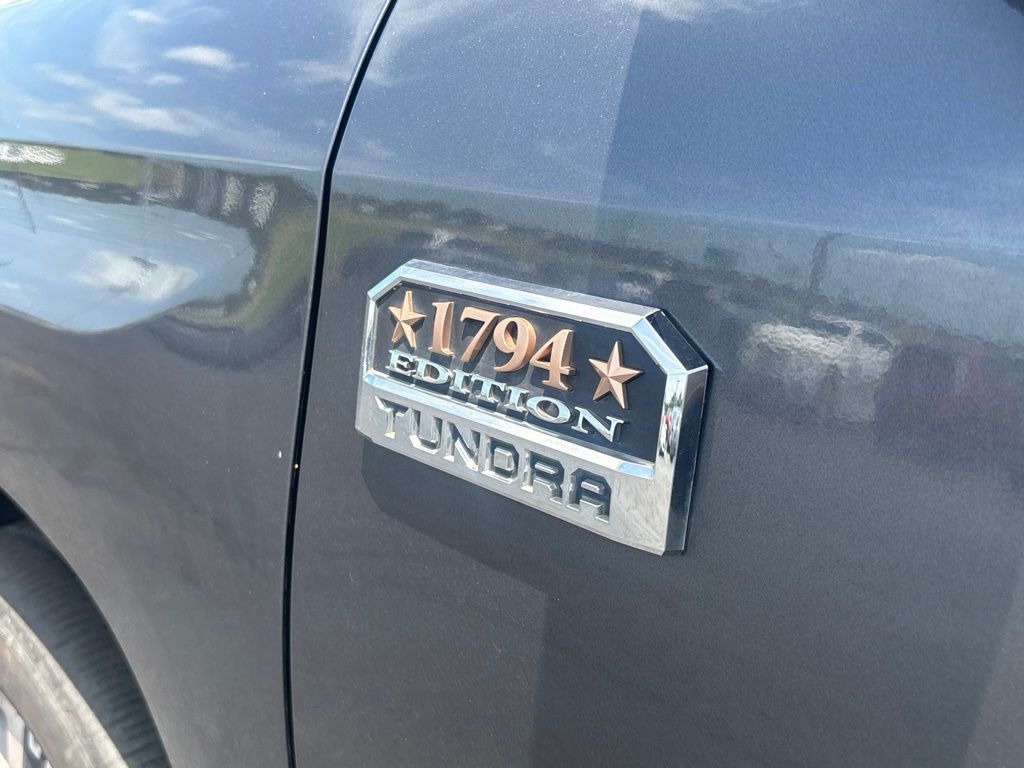 Used 2018 Toyota Tundra Truck