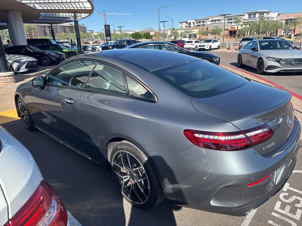 Thumbnail: 2023 Mercedes-Benz E-Class - 4