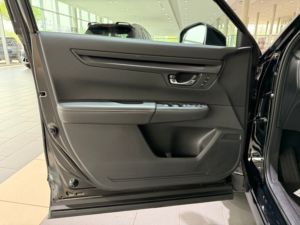 2025 Honda CR-V Sport-L 10
