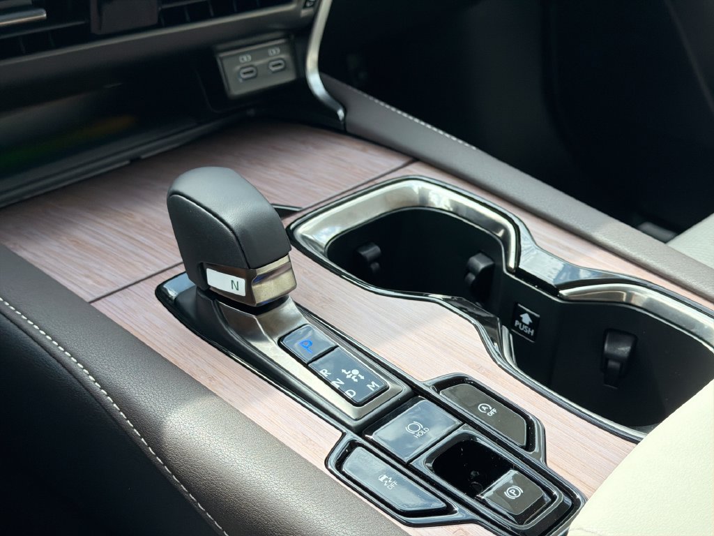 Thumbnail: 2026 Lexus RX - 20