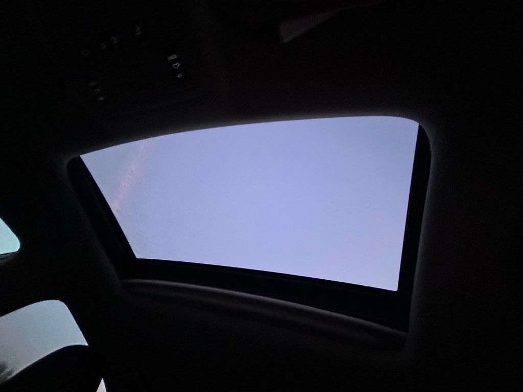 Thumbnail: 2014 Lexus IS - 30