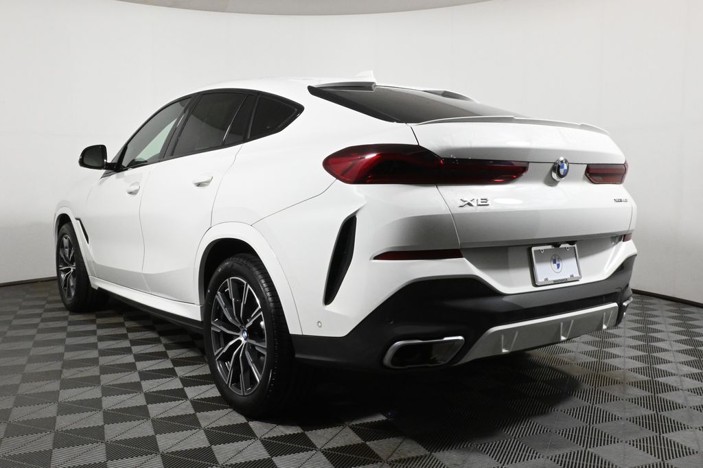 Thumbnail: 2023 BMW X6 - 5