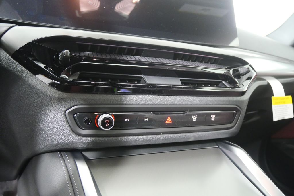 Thumbnail: 2026 BMW 4 Series - 16