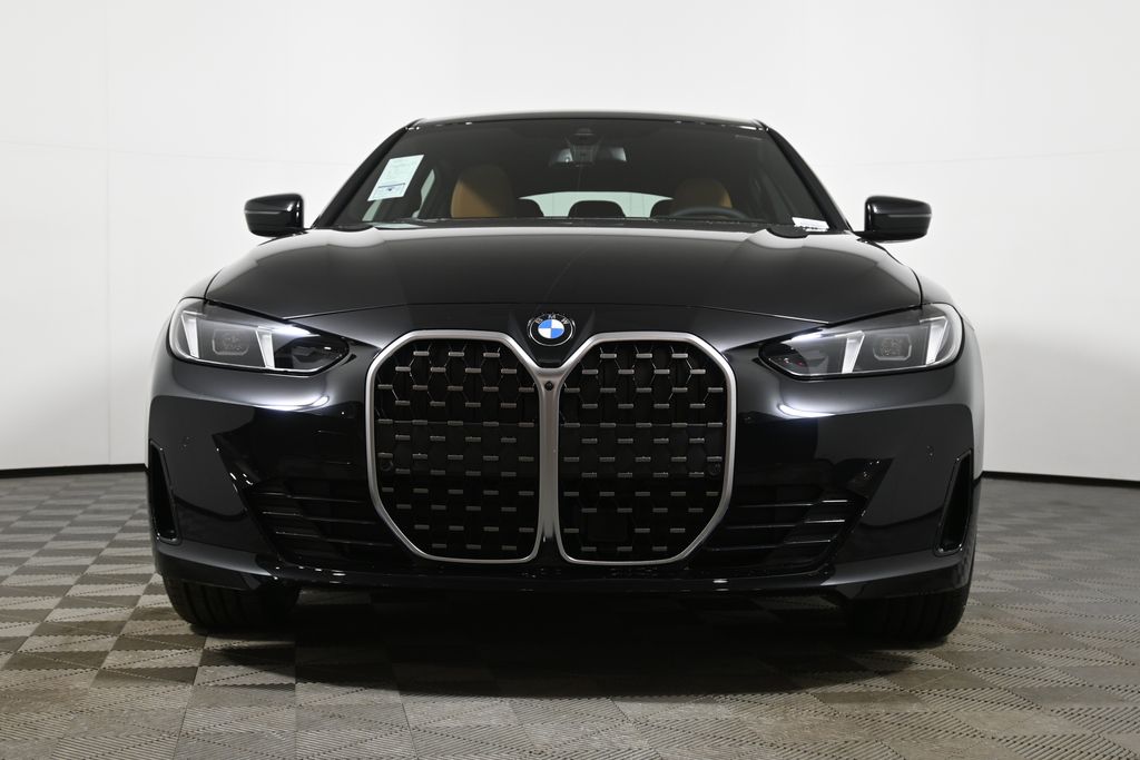 Thumbnail: 2026 BMW 4 Series - 10