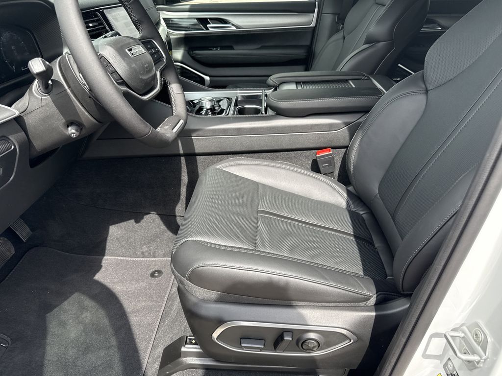 2026 Jeep Grand Wagoneer L  White/off-white at River Oaks CDJR