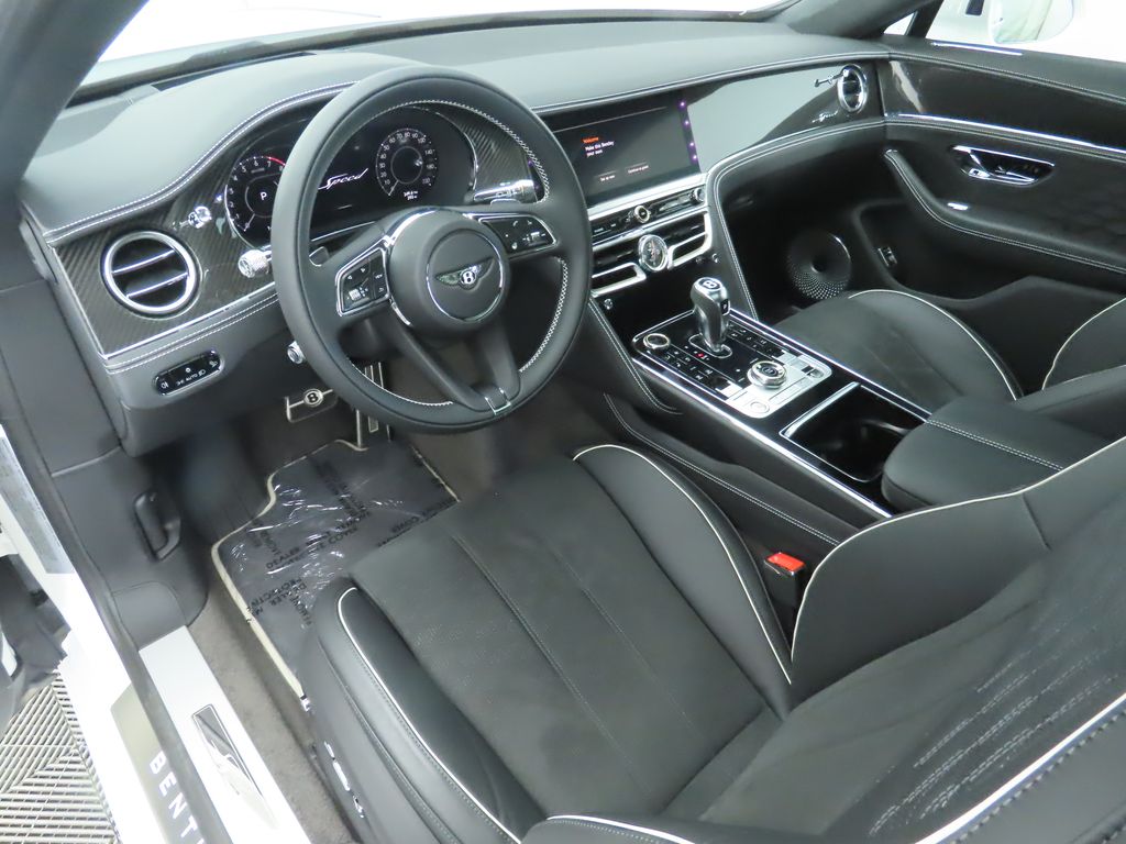 Thumbnail: 2025 Bentley Flying Spur - 9