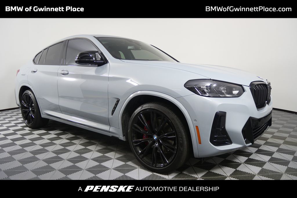 Thumbnail: 2023 BMW X4 - 1