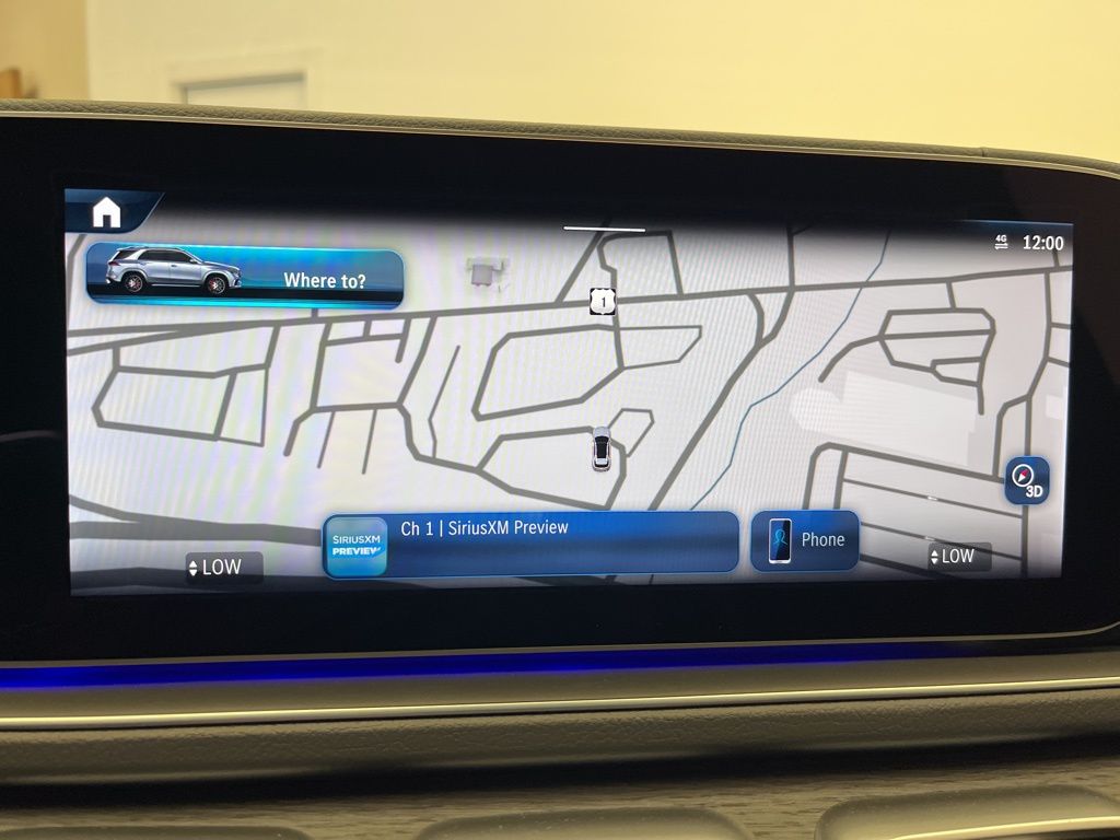 Thumbnail: 2025 Mercedes-Benz GLE - 17