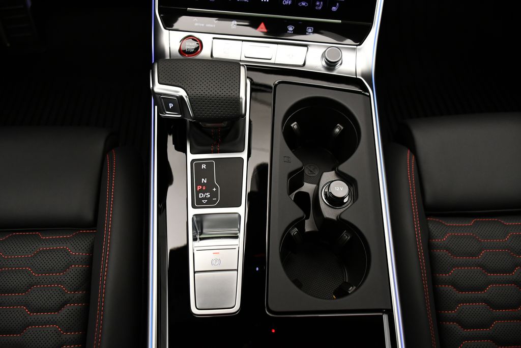 Thumbnail: 2026 Audi RS 7 - 28