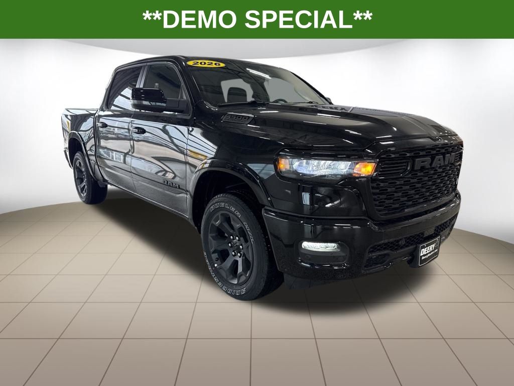 Diamond Black Crystal Pearlcoat 2026 RAM 1500 Big Horn Crew Cab 4WD Pickup Truck Four-Wheel Drive 8-Speed Automatic