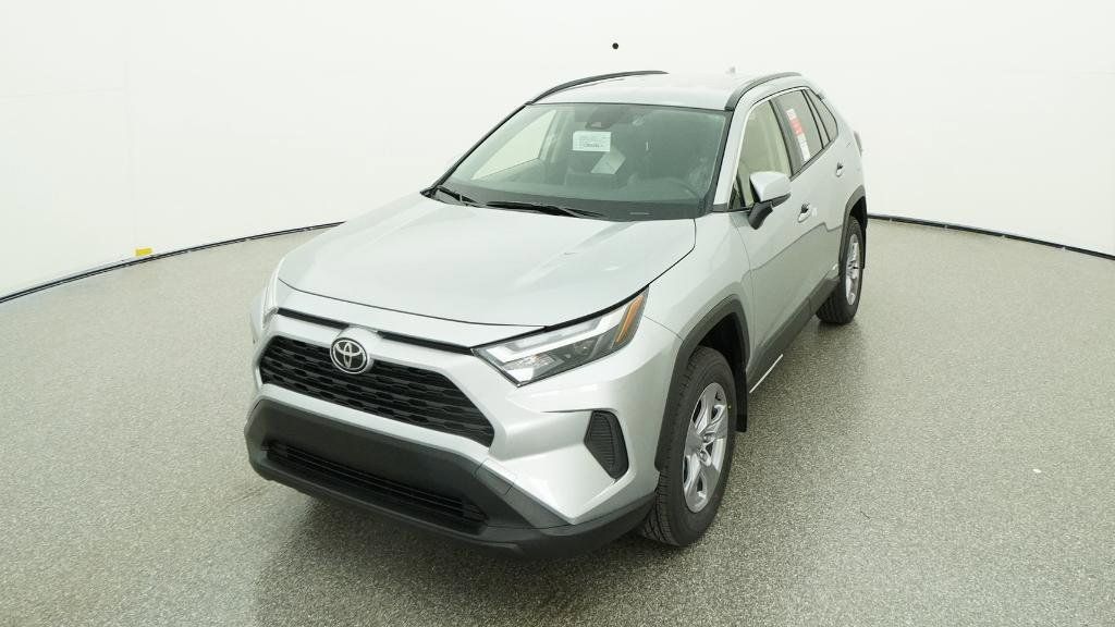 Thumbnail: 2025 Toyota RAV4 - 22