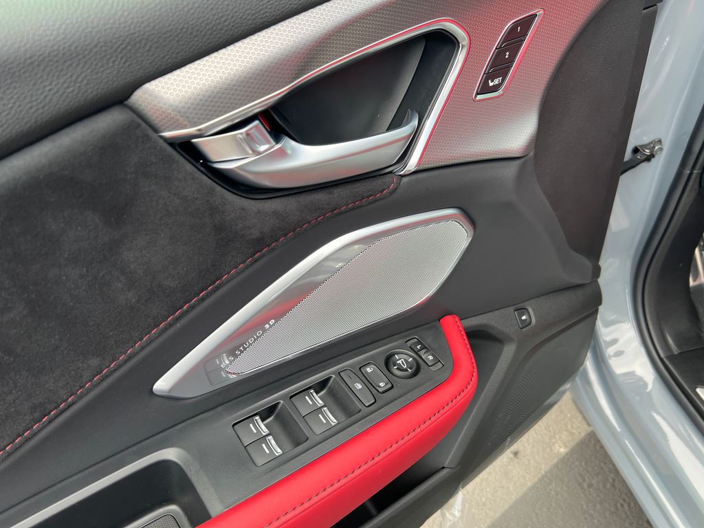 2025 Acura RDX Base 12