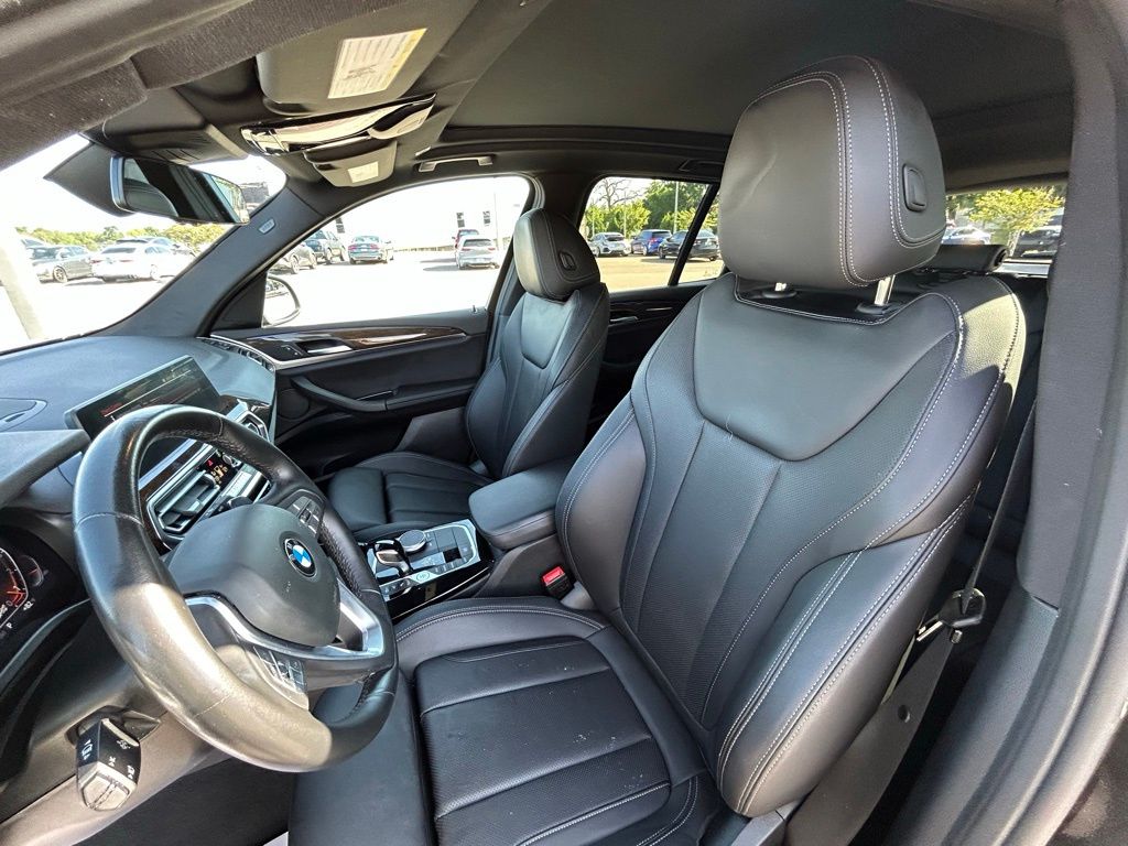 Used 2024 Dark Graphite Metallic BMW sDrive30i image 16