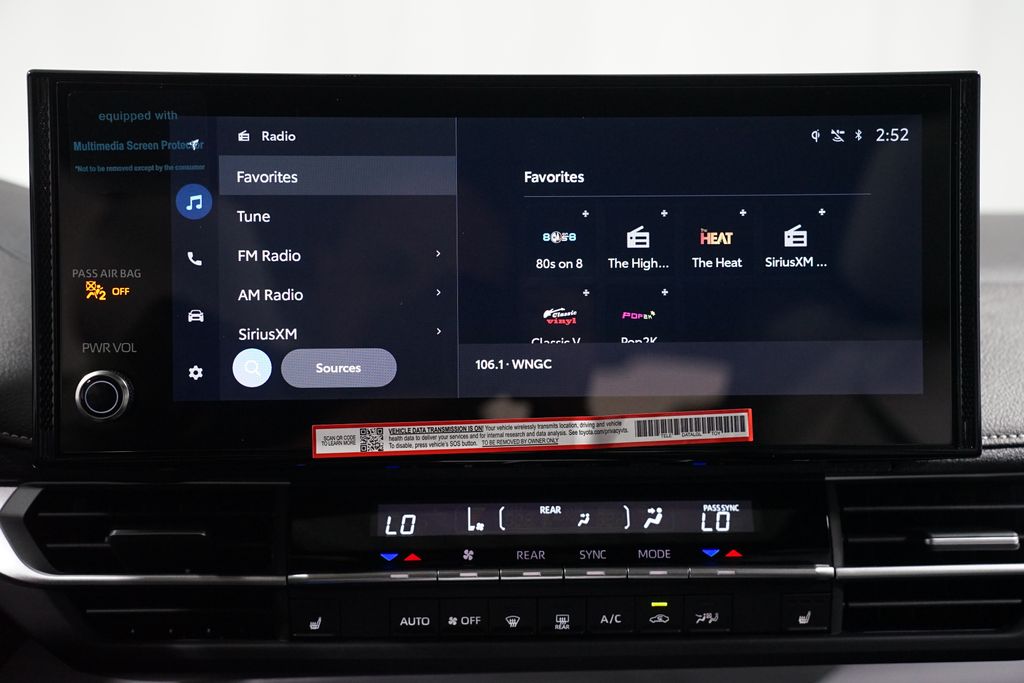 Thumbnail: 2025 Toyota Sienna - 18