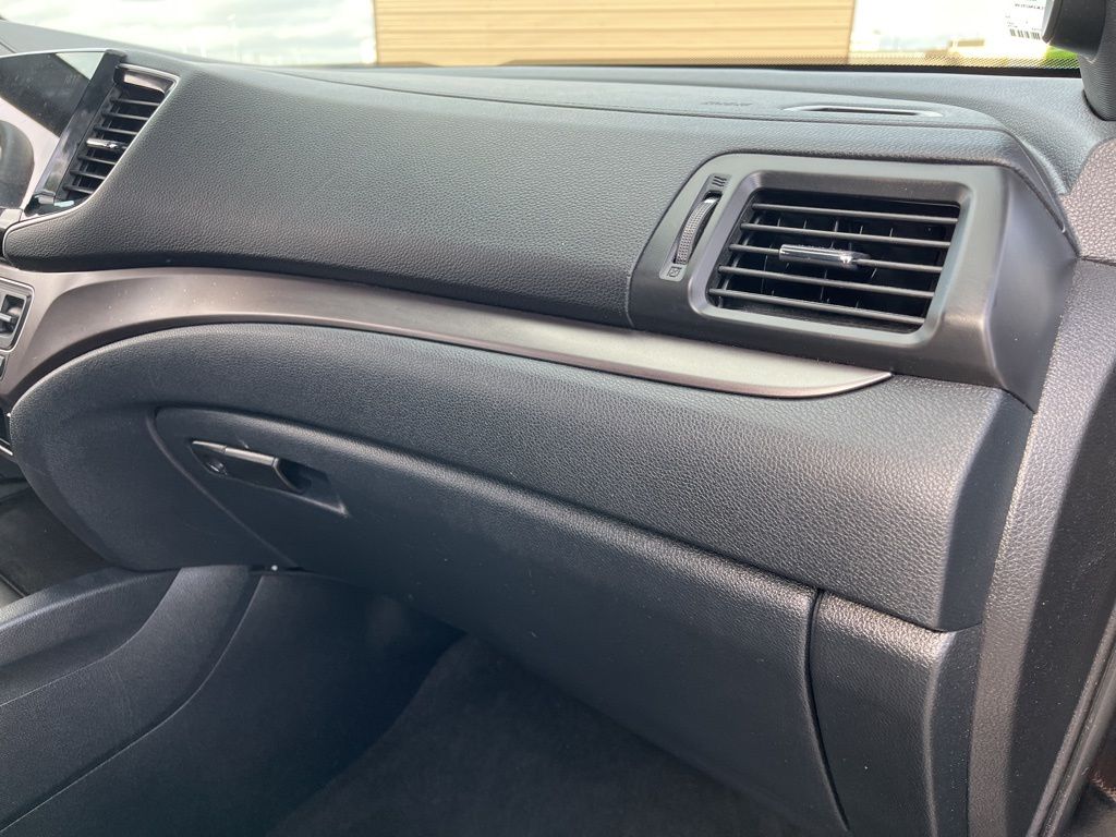 Thumbnail: 2022 Honda Pilot - 26