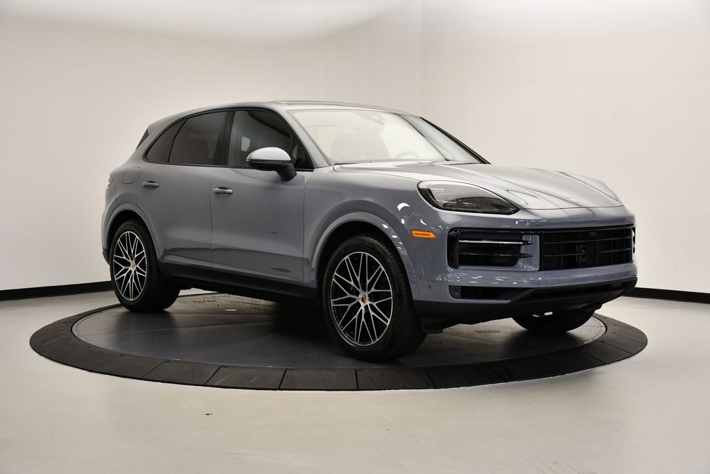 Thumbnail: 2025 Porsche Cayenne - 9