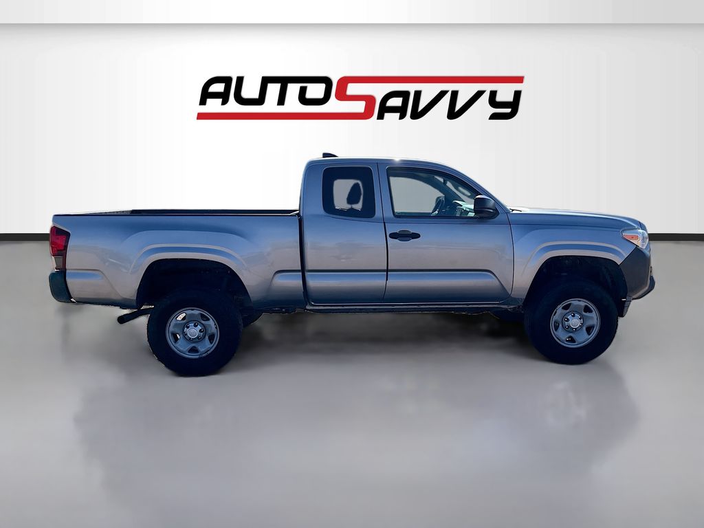 Used 2020 Silver Toyota SR image 8