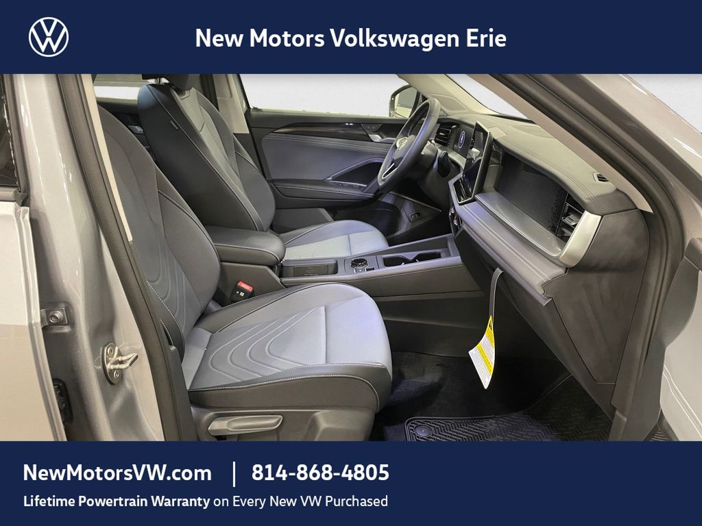 New 2026 Silver Metallic Volkswagen 2.0T SE image 14