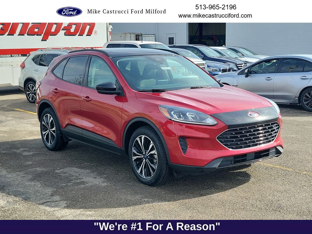 View vehicle photo 7