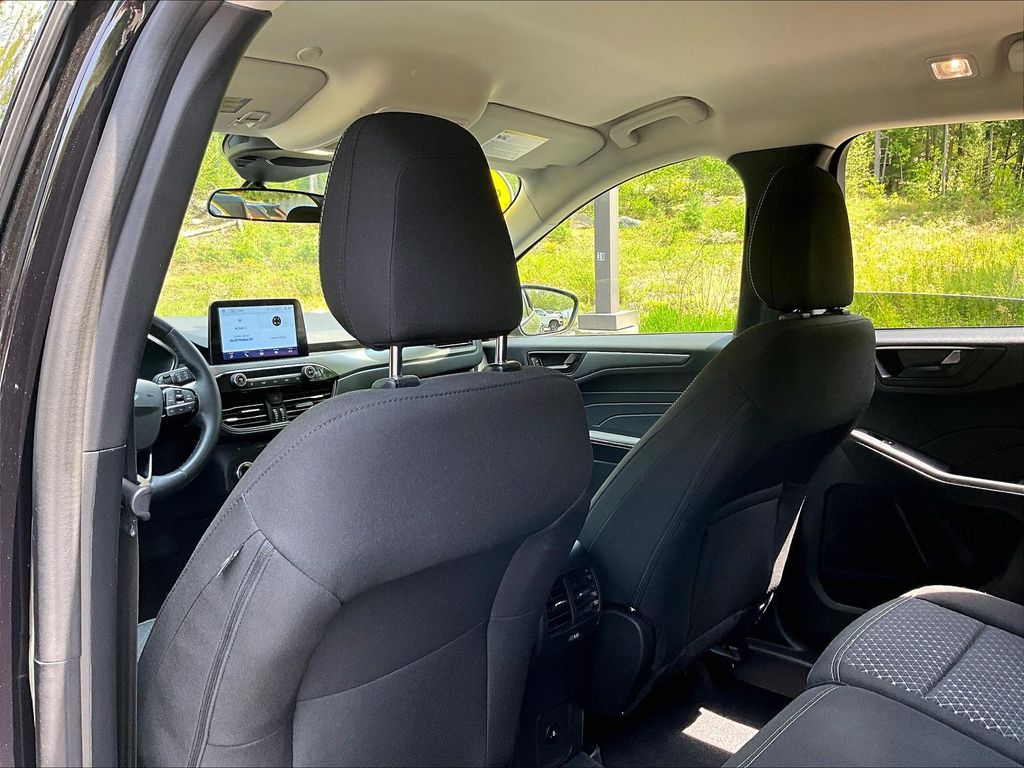 2023 Ford Escape — photo 22