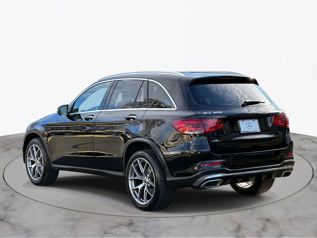 2021 Mercedes-Benz GLC 300 6