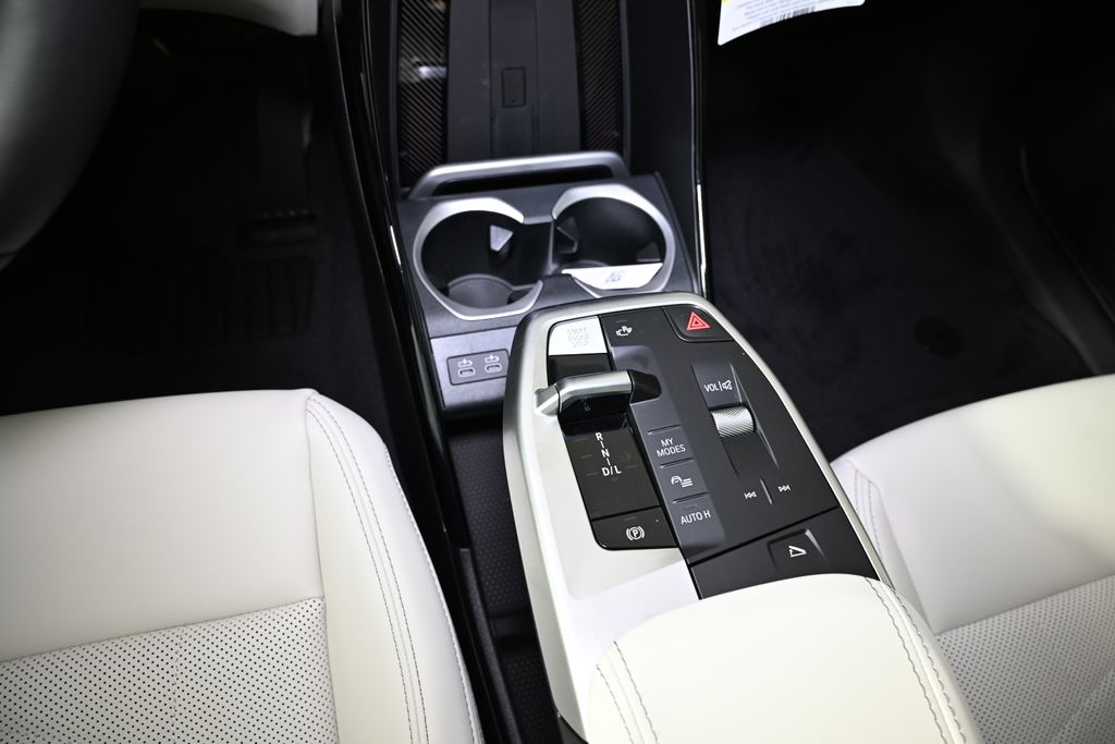 Thumbnail: 2026 BMW X1 - 19